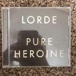 Lorde Pure Heroine